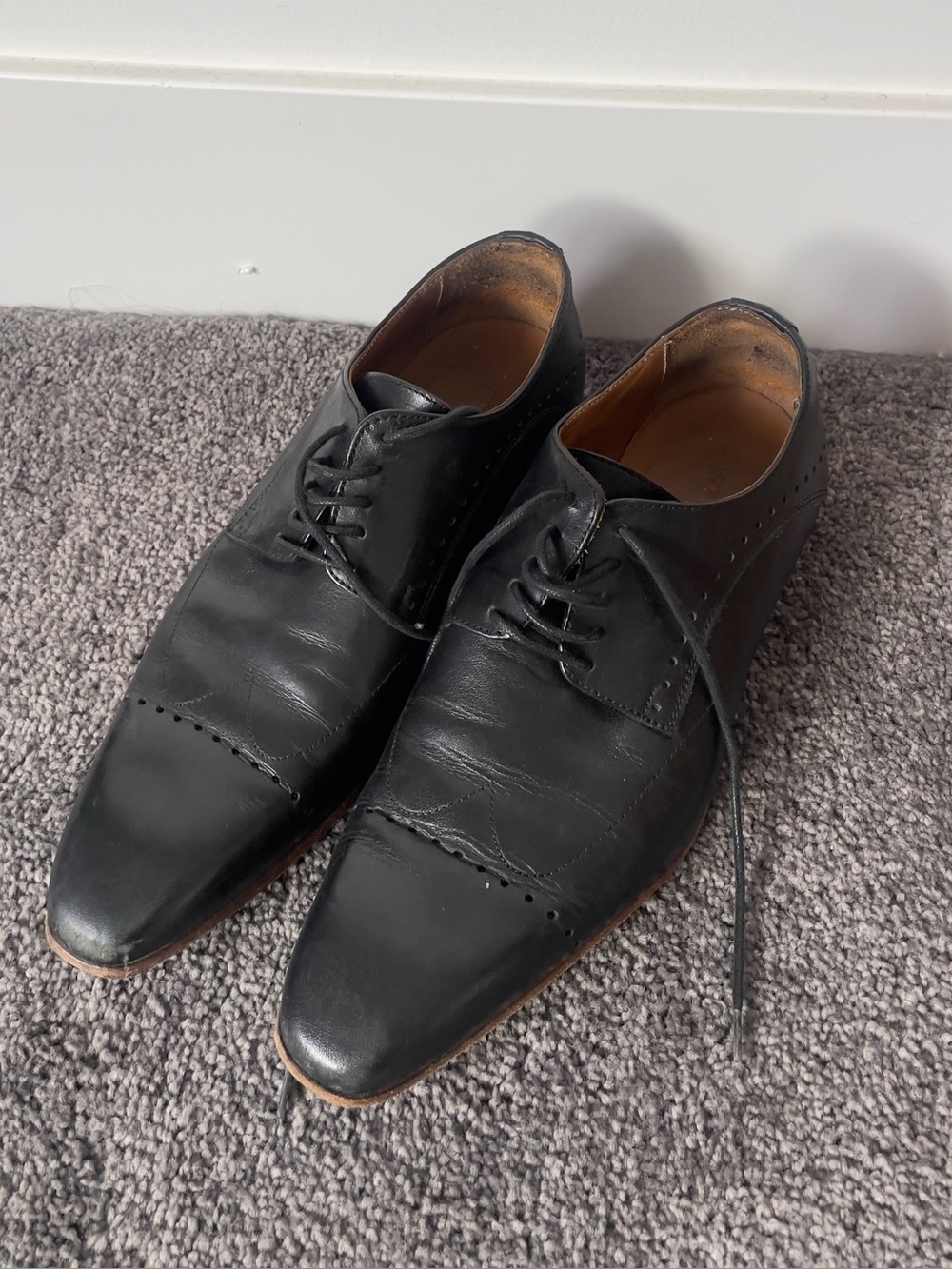 Black Leather Oxford Shoes
